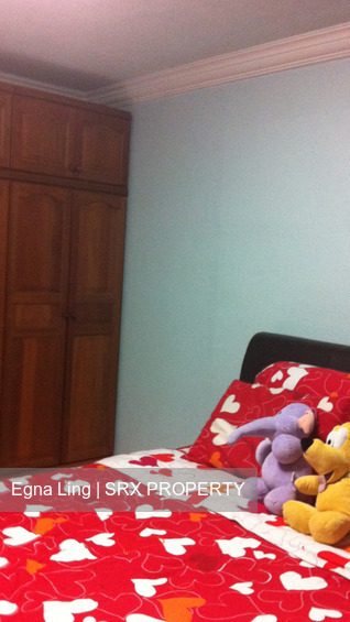 Yishun Street 61 thumbnail photo